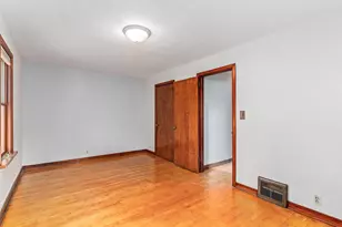 2007 N Division St, Appleton, WI 54911 - Photo 12