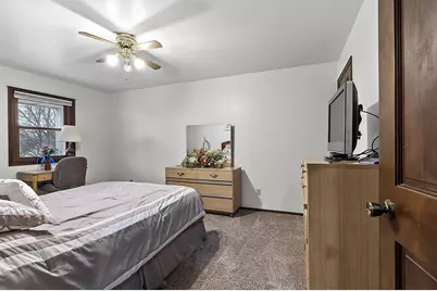 553 Gwynn Street, Green Bay, WI 54301 - Photo 32