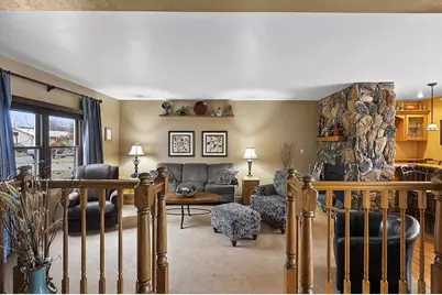 553 Gwynn Street, Green Bay, WI 54301 - Photo 8