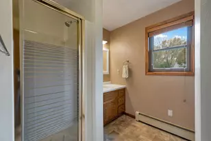 2930 Devroy Ln, Green Bay, WI 54313 - Photo 12