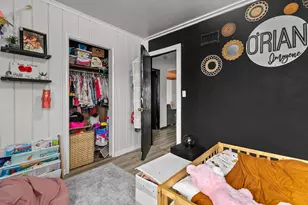 1044 Grand St, Oshkosh, WI 54901 - Photo 20