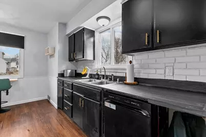 1044 Grand Street, Oshkosh, WI 54901 - Photo 8