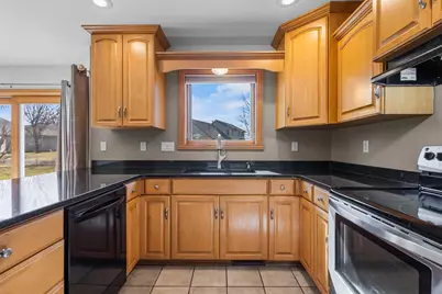 2251 Hopf Lane, De Pere, WI 54115 - Photo 10