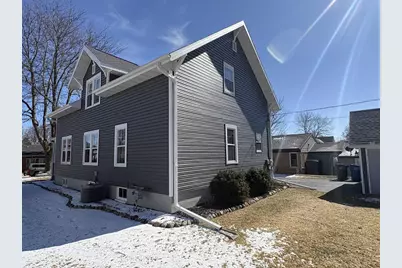 107 S 2nd Street, Bonduel, WI 54107 - Photo 4