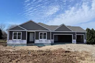 218 Glacial Terrace, Ripon, WI 54971 - Photo 2