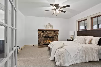 993 Christiana Street, Green Bay, WI 54303 - Photo 16