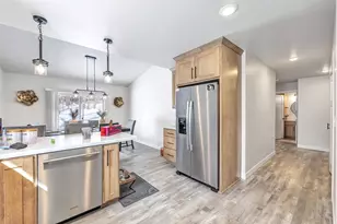 2323 Deckner Ave, Green Bay, WI 54302 - Photo 26