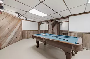 1381 Silverwood Ln, Neenah, WI 54956 - Photo 24