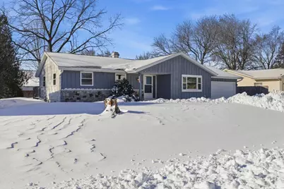 1381 Silverwood Lane, Neenah, WI 54956 - Photo 2