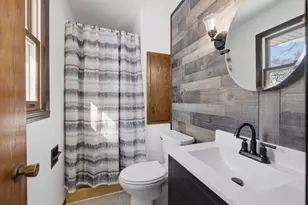 1381 Silverwood Ln, Neenah, WI 54956 - Photo 16