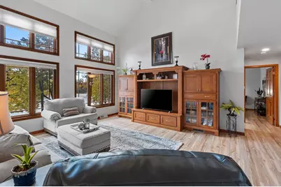 63 Fox Point Drive, Appleton, WI 54911 - Photo 12