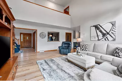 63 Fox Point Drive, Appleton, WI 54911 - Photo 14