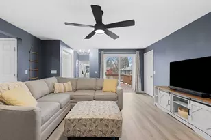 921 E Windfield Pl, Appleton, WI 54911 - Photo 6