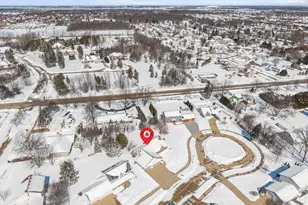 3050 Hunters Pl, Oshkosh, WI 54904 - Photo 46