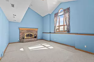 3050 Hunters Pl, Oshkosh, WI 54904 - Photo 8