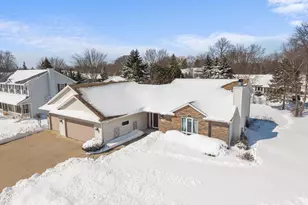 3050 Hunters Pl, Oshkosh, WI 54904 - Photo 50