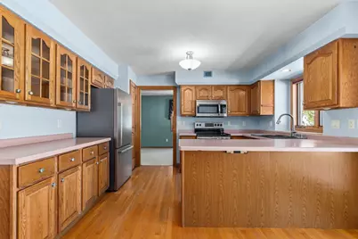 3050 Hunters Place, Oshkosh, WI 54904 - Photo 18