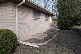 1238 Maple St, Neenah, WI 54956 - Photo 52