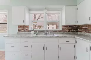 903 Smith St, New London, WI 54961 - Photo 12