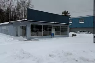 1422 E Green Bay St, Shawano, WI 54166 - Photo 2