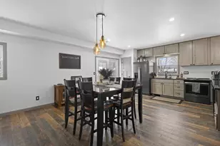 1751 S Oneida St, Green Bay, WI 54304 - Photo 14