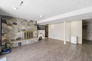 651 Leighton Rd, Waupaca, WI 54981 - Photo 22