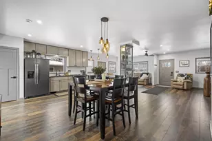 1751 S Oneida St, Green Bay, WI 54304 - Photo 12