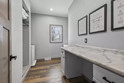 1751 S Oneida Street, Green Bay, WI 54304 - Photo 32