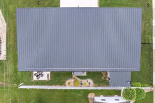 1749 S Oneida St, Green Bay, WI 54304 - Photo 64