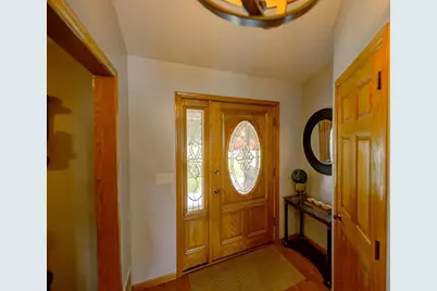 3129 Honey Creek Court, Oshkosh, WI 54904 - Photo 2