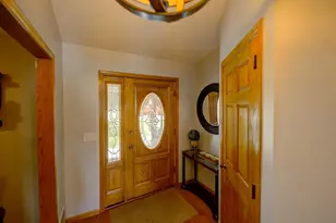 3129 Honey Creek Ct, Oshkosh, WI 54904 - Photo 2