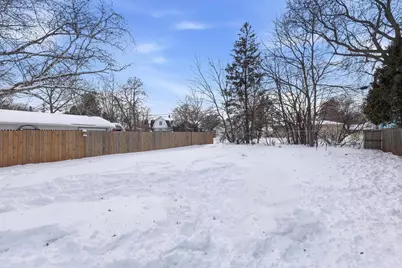 1823 Ashland Street, Oshkosh, WI 54901 - Photo 16