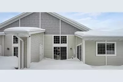 2580-3 Bay Harbor Circle, Green Bay, WI 54304 - Photo 6