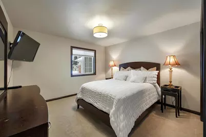 2580-3 Bay Harbor Circle, Green Bay, WI 54304 - Photo 24