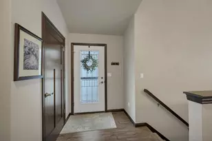 2580-3 Bay Harbor Circle, Green Bay, WI 54304 - Photo 8