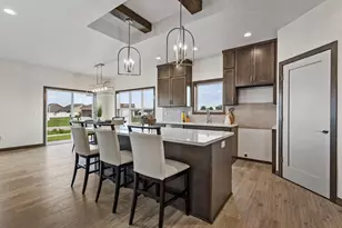 733 Tambour Ct, De Pere, WI 54115 - Photo 14