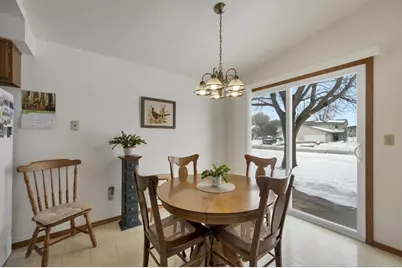 1528 Van Road, Green Bay, WI 54311 - Photo 32