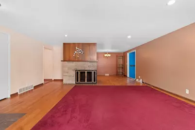 2412 N Morrison Street, Appleton, WI 54911 - Photo 4