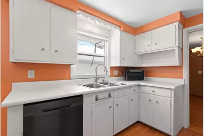 2412 N Morrison Street, Appleton, WI 54911 - Photo 10