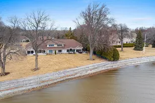 957 Brighton Dr, Menasha, WI 54952 - Photo 74