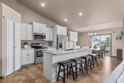 3434 Tulip Trail, Appleton, WI 54913 - Photo 8