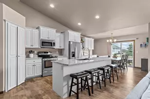 3434 Tulip Trl, Appleton, WI 54913 - Photo 8