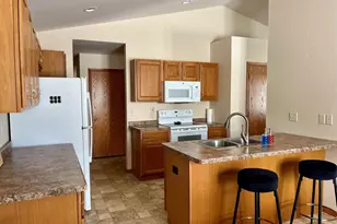 953 Charles Wright Dr, Waupaca, WI 54981 - Photo 2