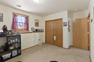 195 Yacoub Ln, Fond du Lac, WI 54935 - Photo 16