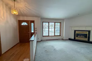 511 W Pulaski St, Pulaski, WI 54162 - Photo 6