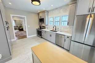 324 E Commercial St, Appleton, WI 54911 - Photo 6