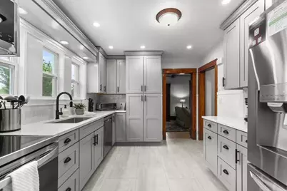 431 E Summer Street, Appleton, WI 54911 - Photo 10