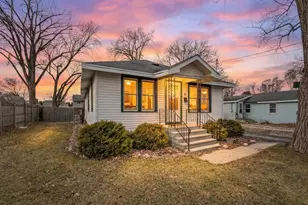 2225 Mt Vernon St, Oshkosh, WI 54901 - Photo 1