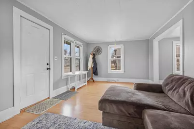 2225 Mt Vernon Street, Oshkosh, WI 54901 - Photo 8