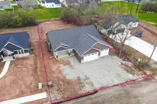 1617 Founders St, Neenah, WI 54956 - Photo 34